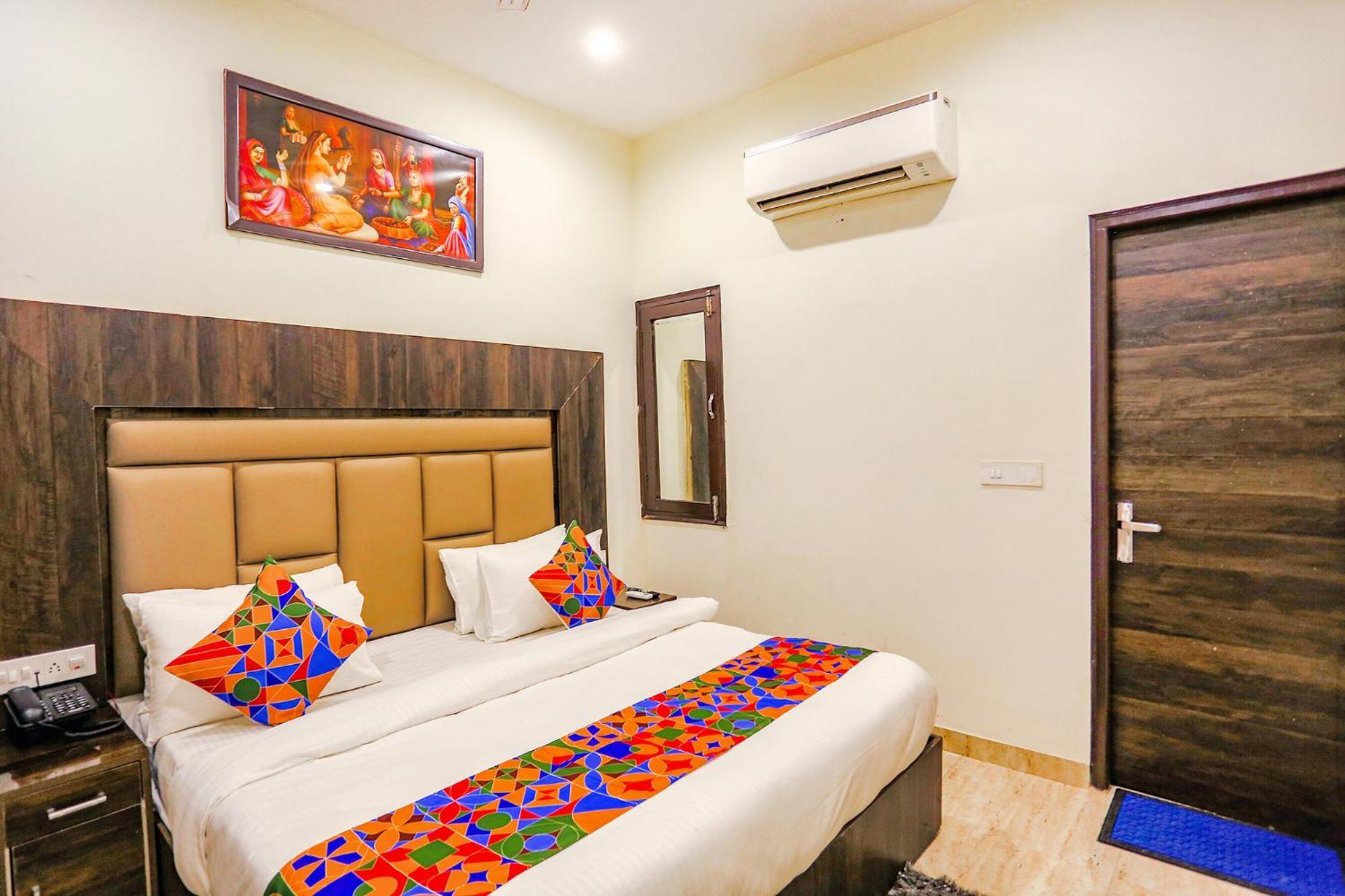 Fabhotel The Kiara Near Igi Delhi Airport New Delhi Bagian luar foto