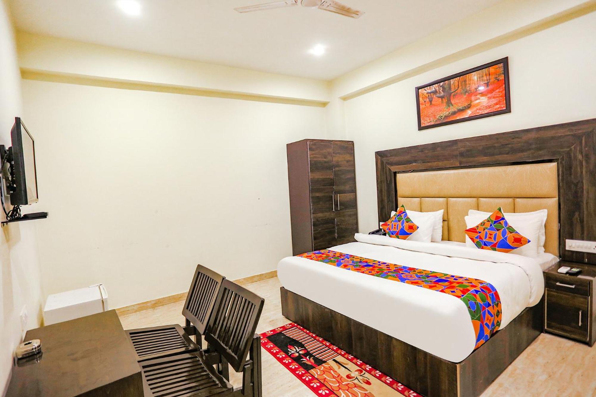 Fabhotel The Kiara Near Igi Delhi Airport New Delhi Bagian luar foto