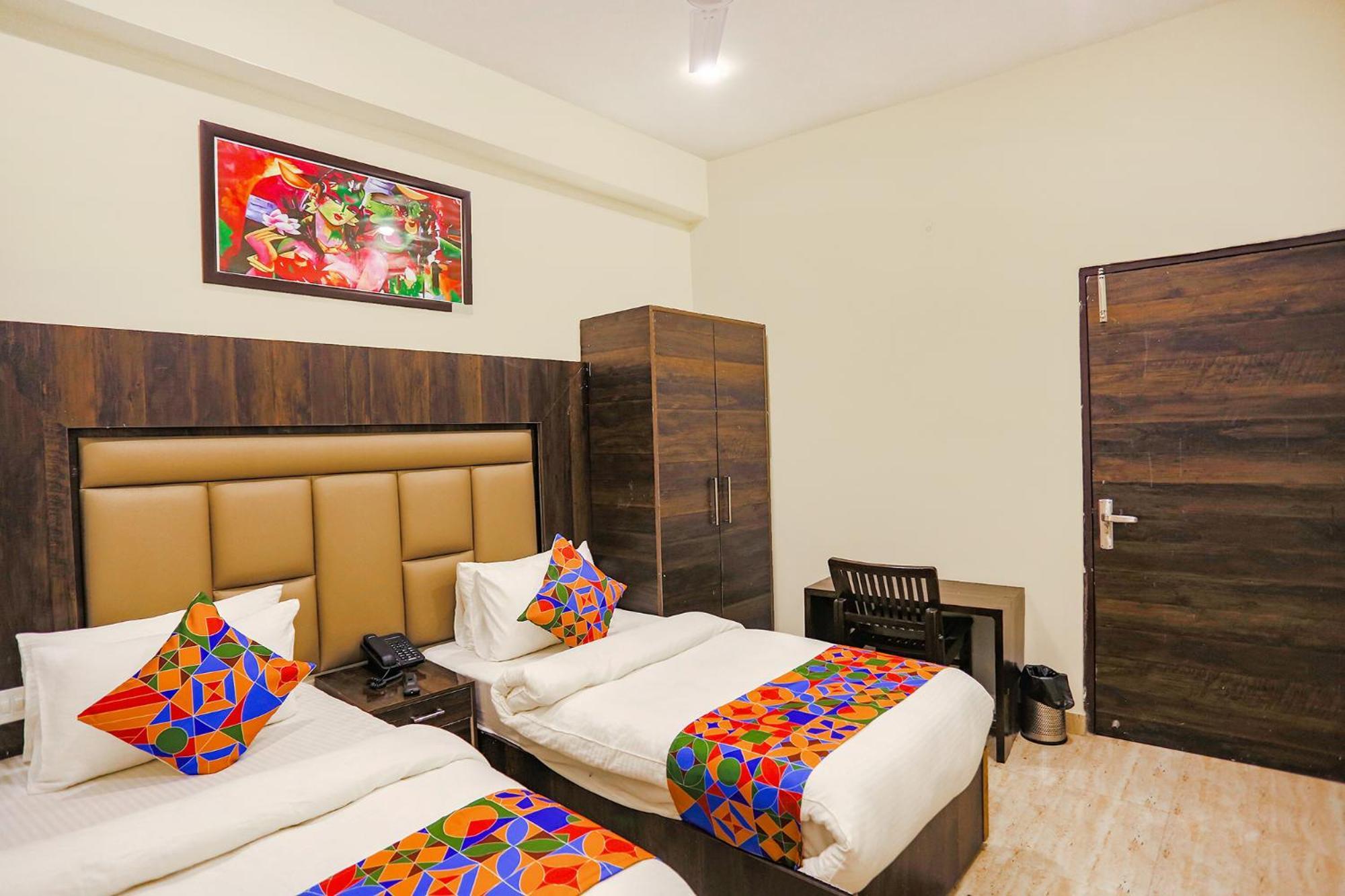 Fabhotel The Kiara Near Igi Delhi Airport New Delhi Bagian luar foto